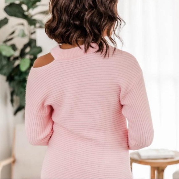 Pink Lily | Midnight Walk Sweater - Picture 5 of 9